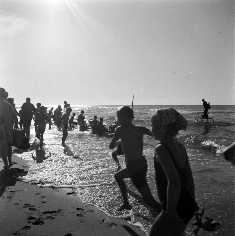 Tadeusz Kantor’s Panoramic Sea Happening, Osieki, 1967 | False Art